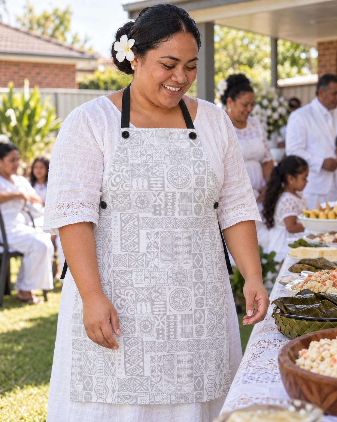 Apron - White Sunday worn in everyday life