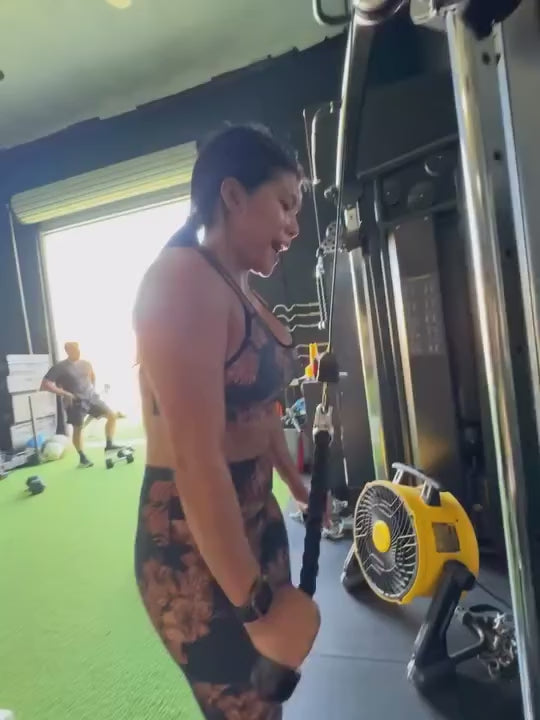 Load video: Seamless Sports Bra - Fagaloa - AU/NZ/USA