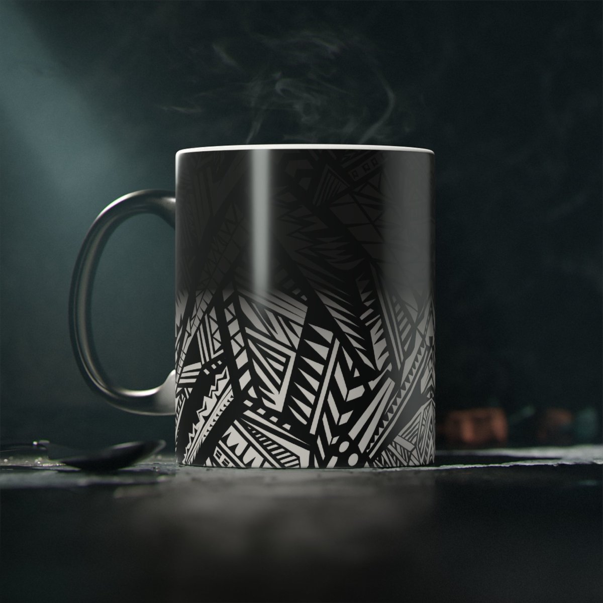 LimaLuxe™ heat reactive 325ml mug, showcasing color change design in a close-up view.