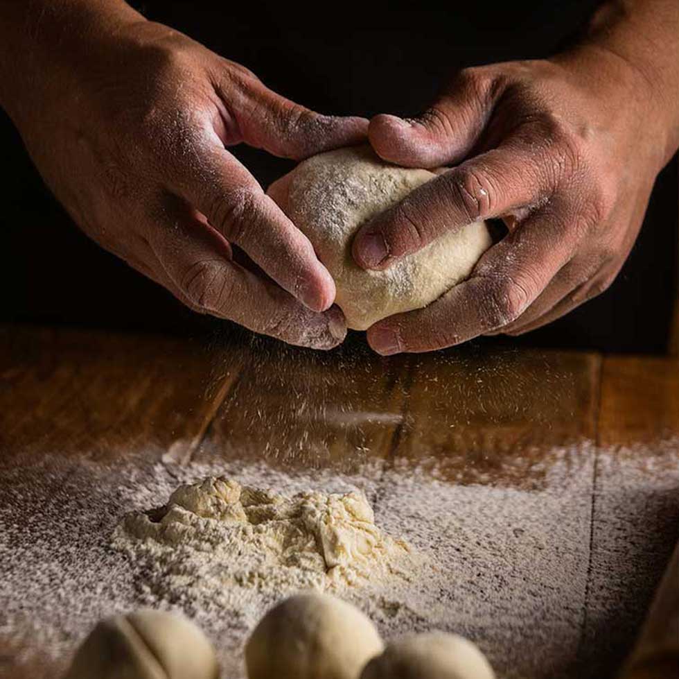 E-Book titled Samoan Delights: Samoan Recipes Cookbook Vol 1 by The Koko Samoa, featuring traditional Samoan recipes.